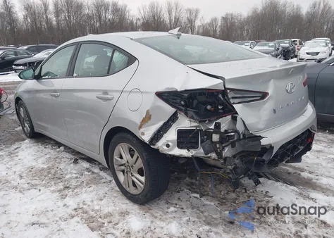 2019 Hyundai Elantra Sel z USA, uszkodzony, nr VIN 5NPD84LF3KH411318